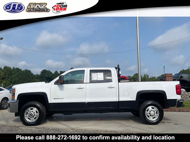 2016 Chevrolet Silverado 2500HD LT photo 3