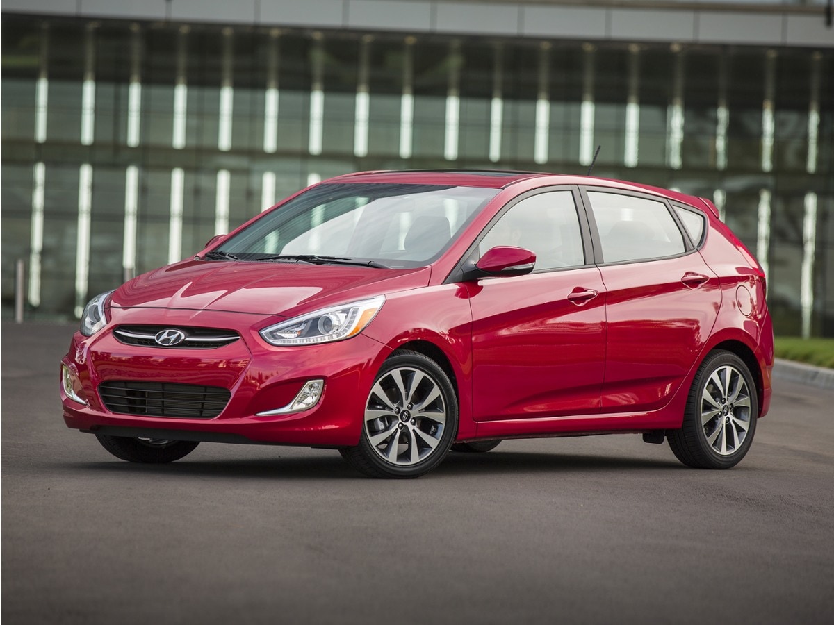 2016 Hyundai Accent SE 5-Door 6-Speed Automatic's photo