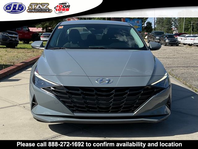 2021 Hyundai Elantra SE photo 2