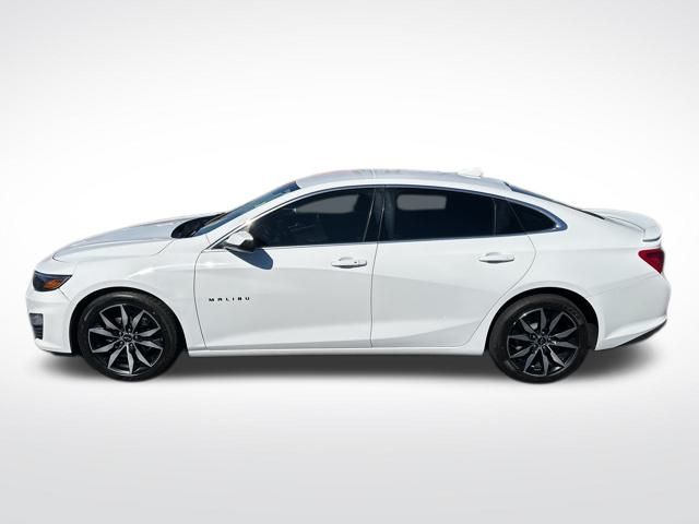 2021 Chevrolet Malibu RS photo 2