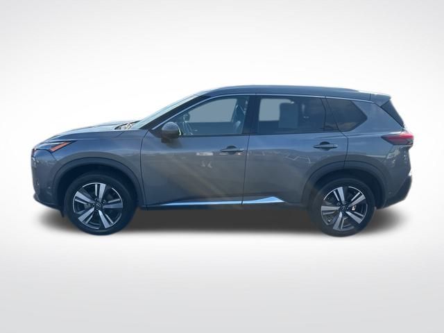 2023 Nissan Rogue SL photo 2