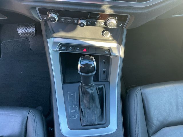 2020 Audi Q3 Premium - Photo 11