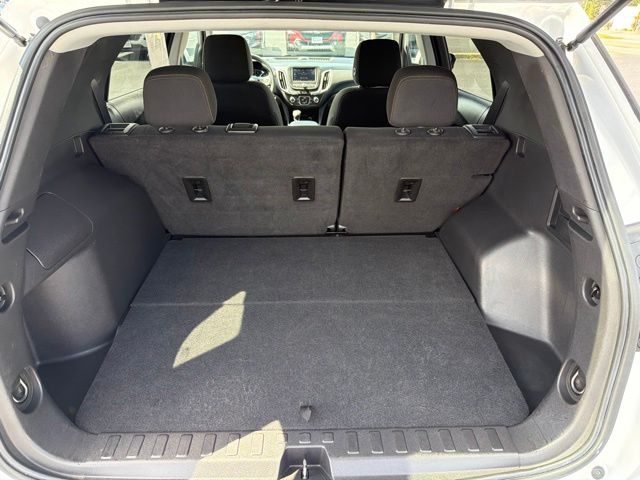 2022 Chevrolet Equinox LT - Photo 22