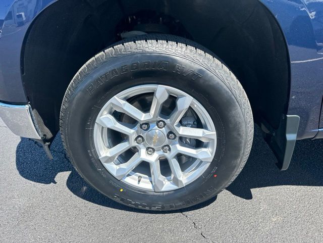 2023 Chevrolet Silverado 1500 LT - Photo 27
