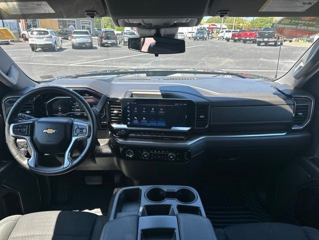 2023 Chevrolet Silverado 1500 LT - Photo 22