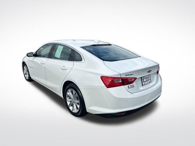 2024 Chevrolet Malibu 1LT photo 3