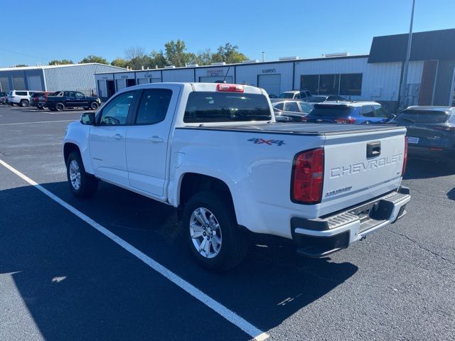 2022 Chevrolet Colorado LT photo 2