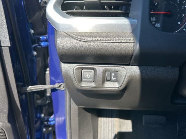 2023 GMC Acadia SLT - Photo 13