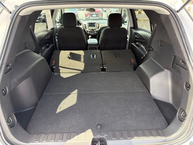 2022 Chevrolet Equinox LT - Photo 23