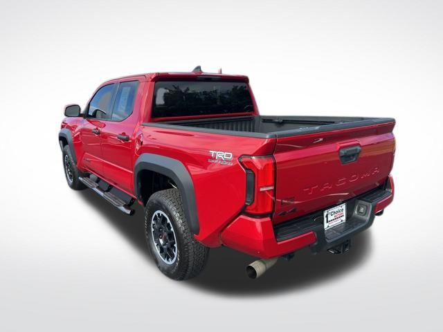 2024 Toyota Tacoma TRD Off-Road photo 3