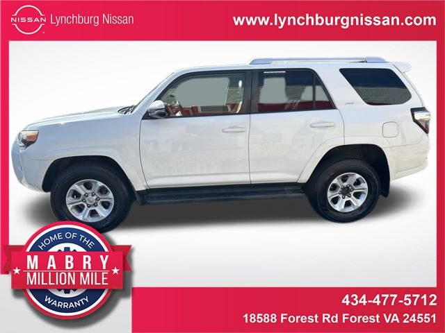 2016 Toyota 4Runner SR5 Premium's photo