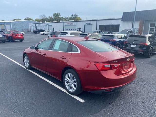 2024 Chevrolet Malibu 1LT photo 2