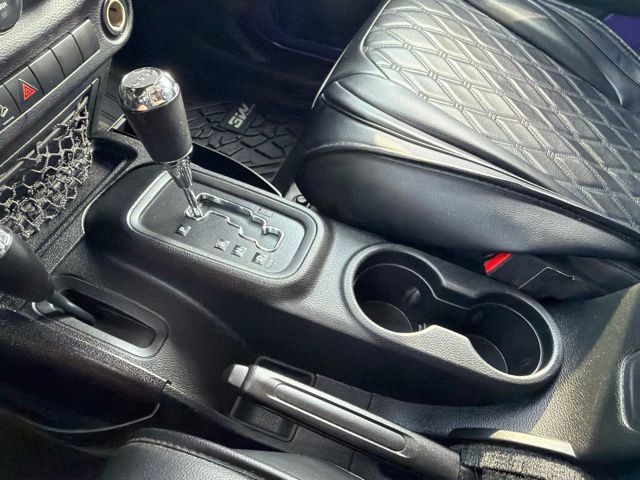 2018 Jeep Wrangler JK Unlimited Sport S - Photo 17