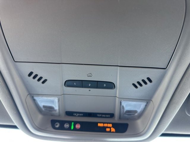 2023 GMC Acadia SLT - Photo 22