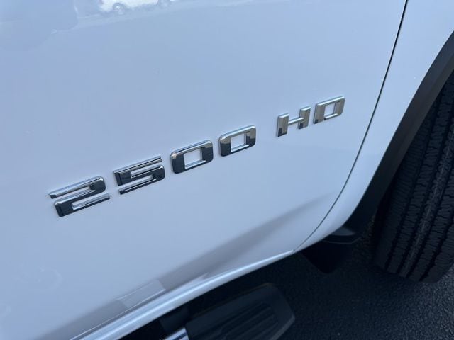 2024 Chevrolet Silverado 2500HD LT - Photo 32