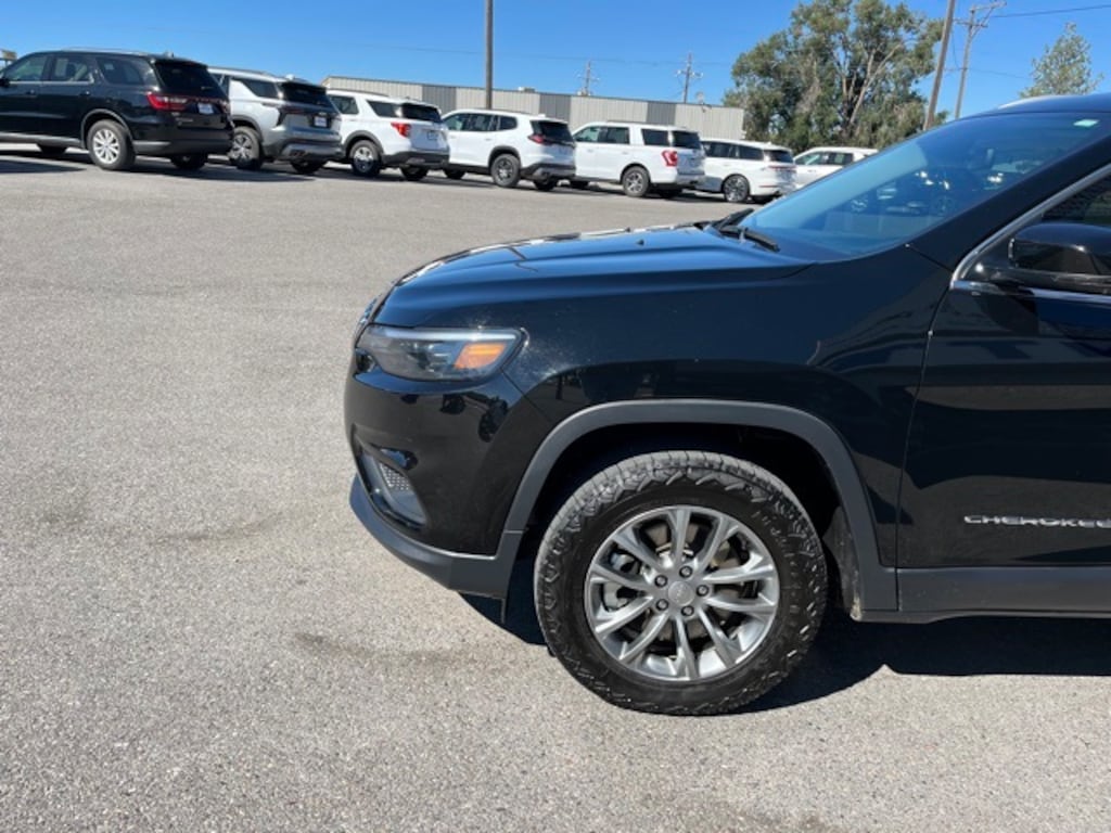 Used 2021 Jeep Cherokee Latitude Lux SUV