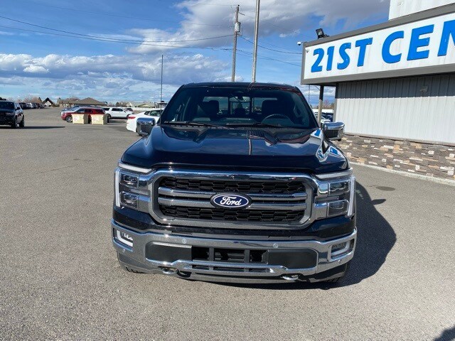 2024 Ford F-150 Lariat photo 2