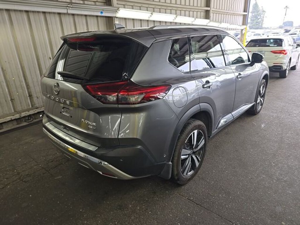 Used 2023 Nissan Rogue Platinum SUV