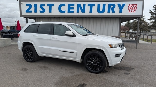 2018 Jeep Grand Cherokee Altitude's photo