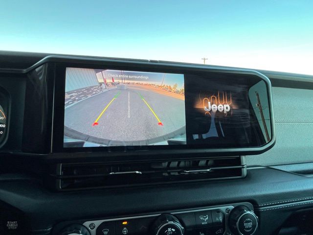 2024 Jeep Wrangler 4-Door Sahara - Photo 40