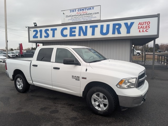 2022 RAM Ram 1500 Classic SLT
