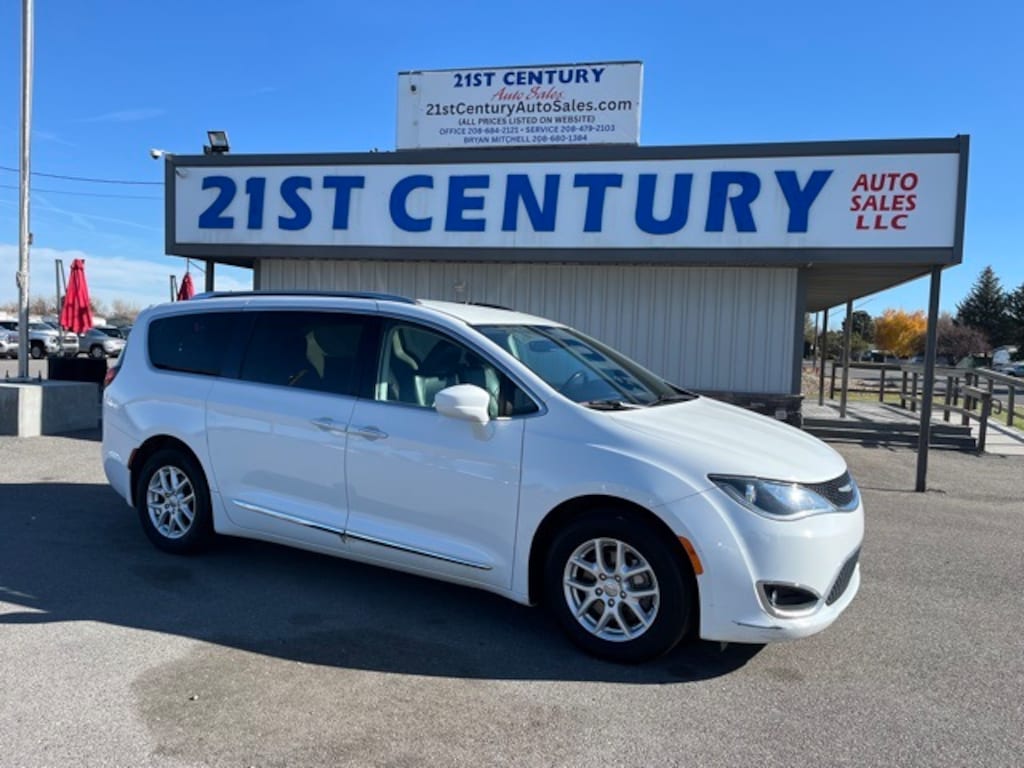 Used 2020 Chrysler Pacifica Touring L Van Passenger Van