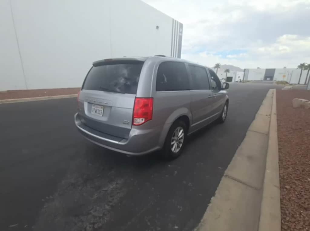 Used 2019 Dodge Grand Caravan SXT Van Passenger Van