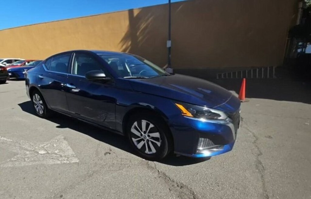 Used 2024 Nissan Altima 2.5 S Sedan