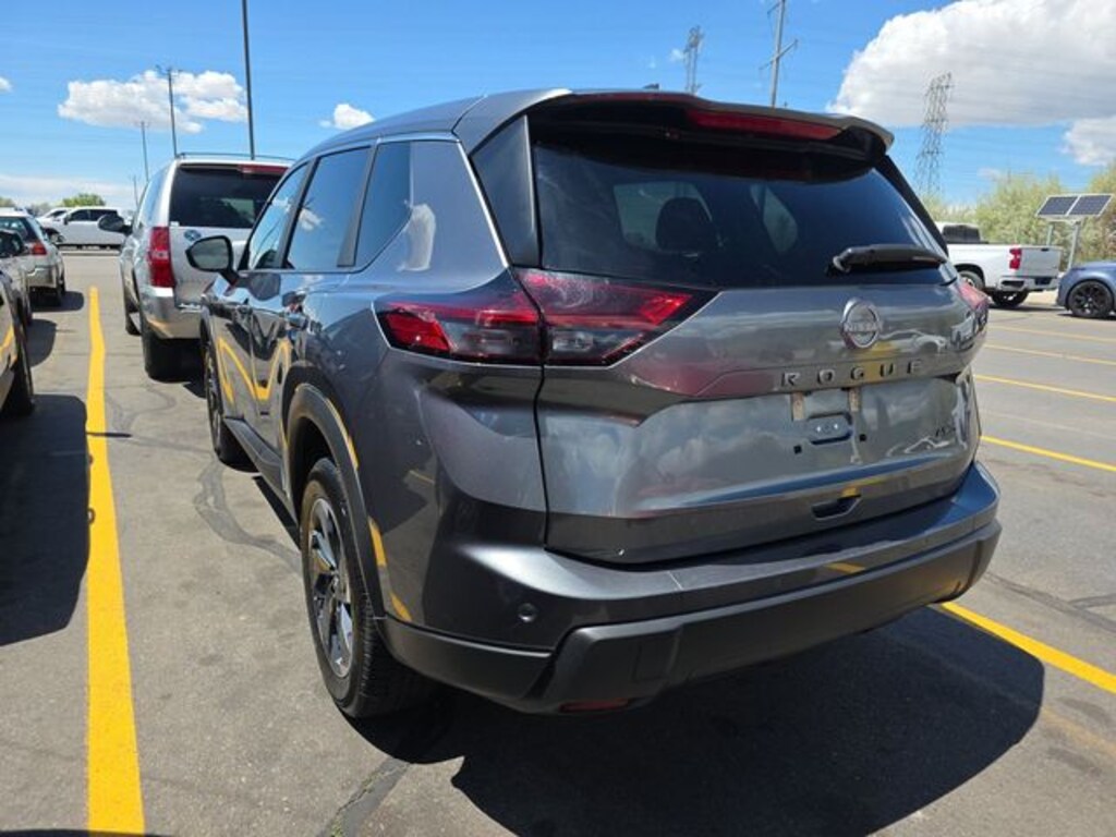 Used 2025 Nissan Rogue SV SUV