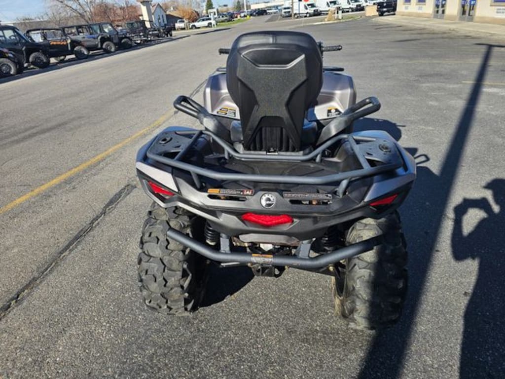 Used 2024 Can-Am Outlander MAX XT 700