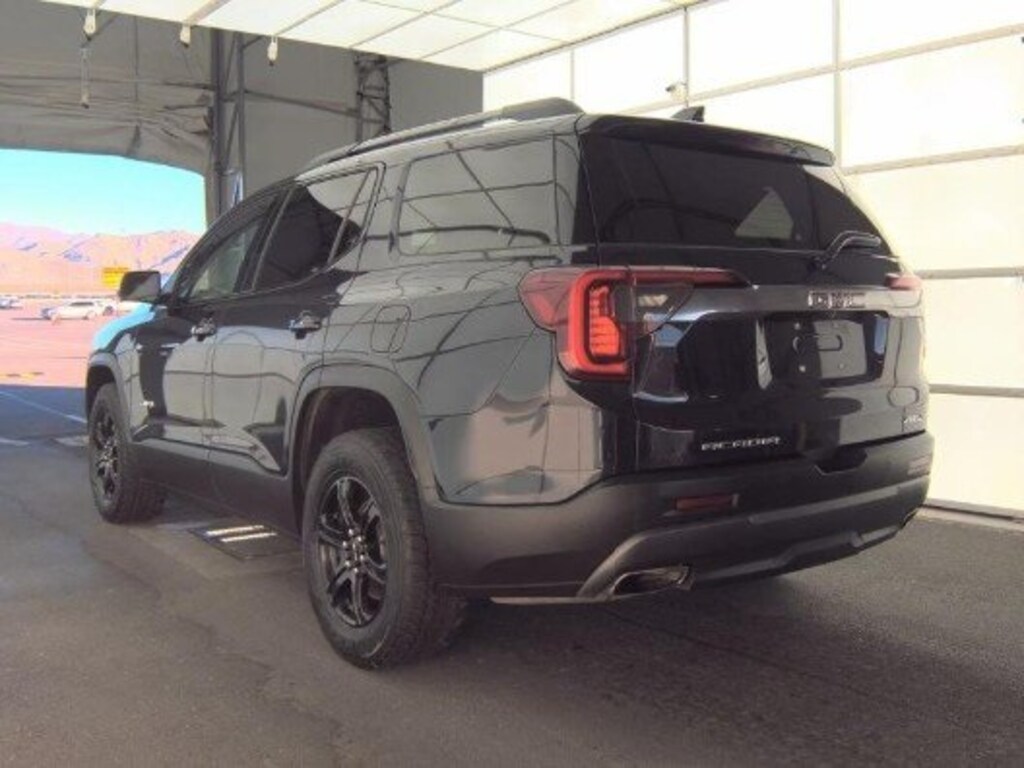 Used 2021 GMC Acadia AT4 SUV