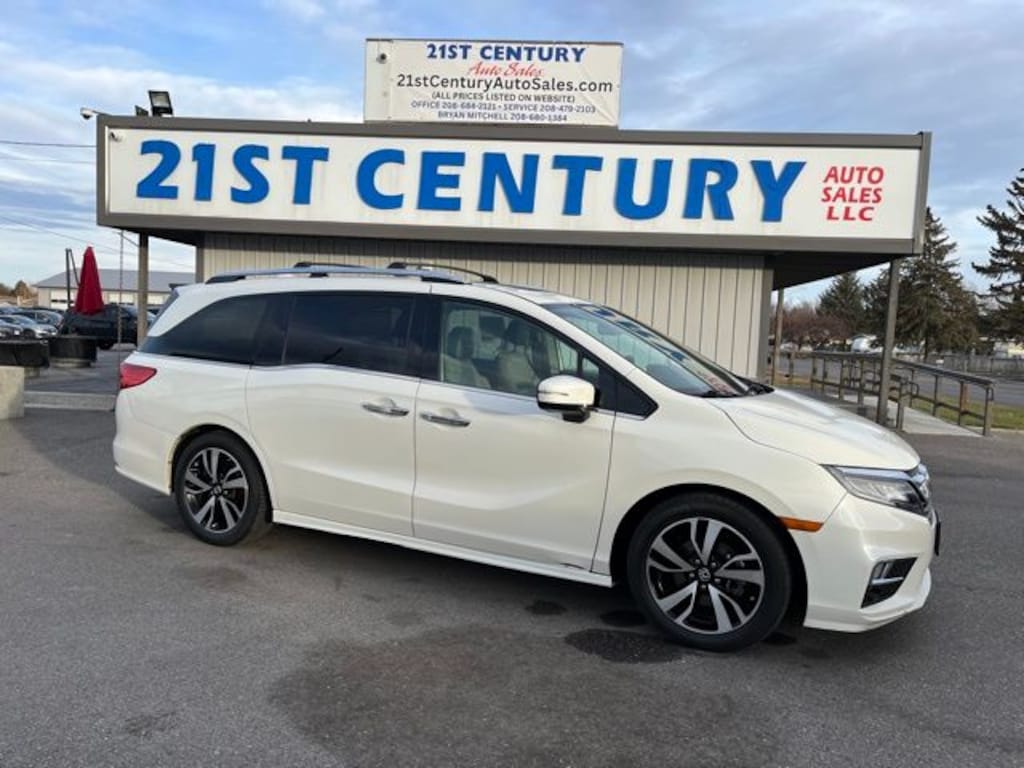 Used 2018 Honda Odyssey Elite Van