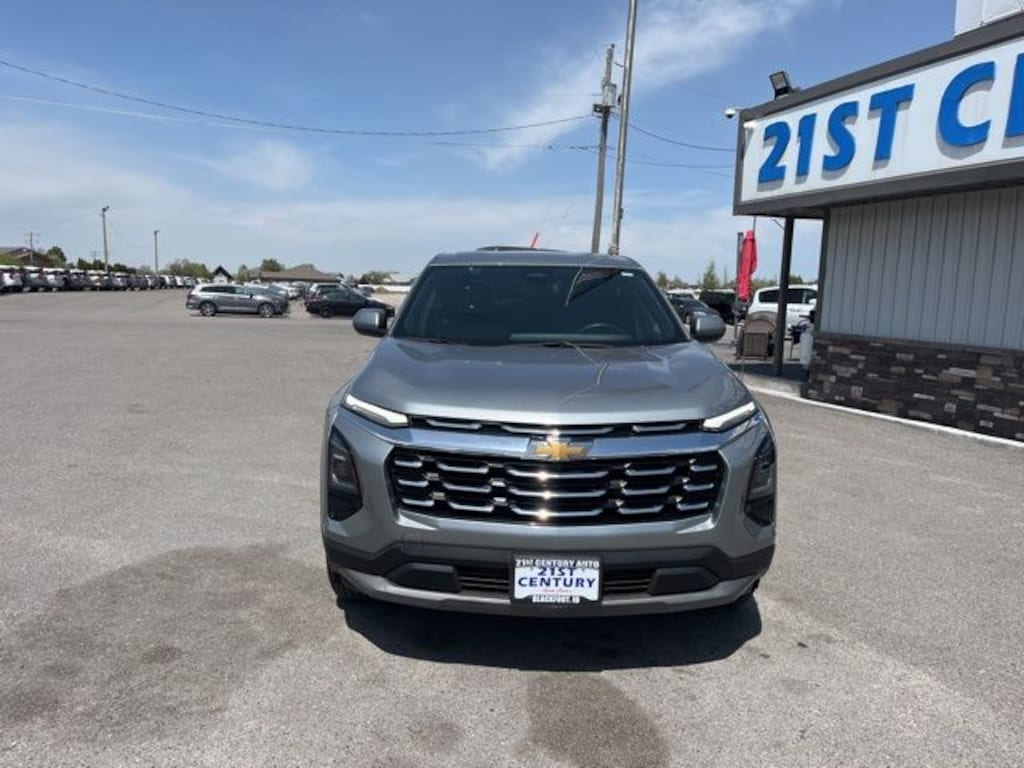 Used 2025 Chevrolet Equinox LT SUV