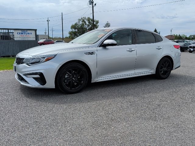 2019 Kia Optima LX AT's photo