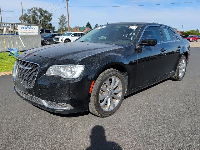2017 Chrysler 300