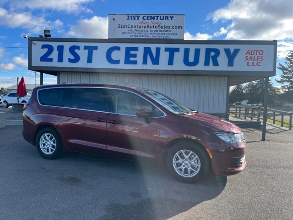 Used 2018 Chrysler Pacifica LX Van