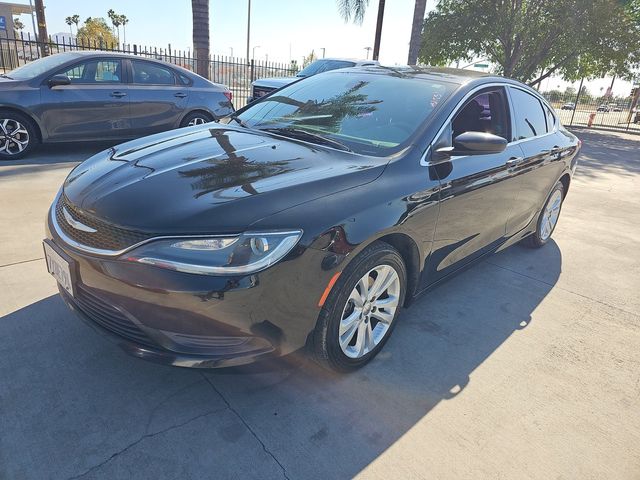 2016 Chrysler 200 LX