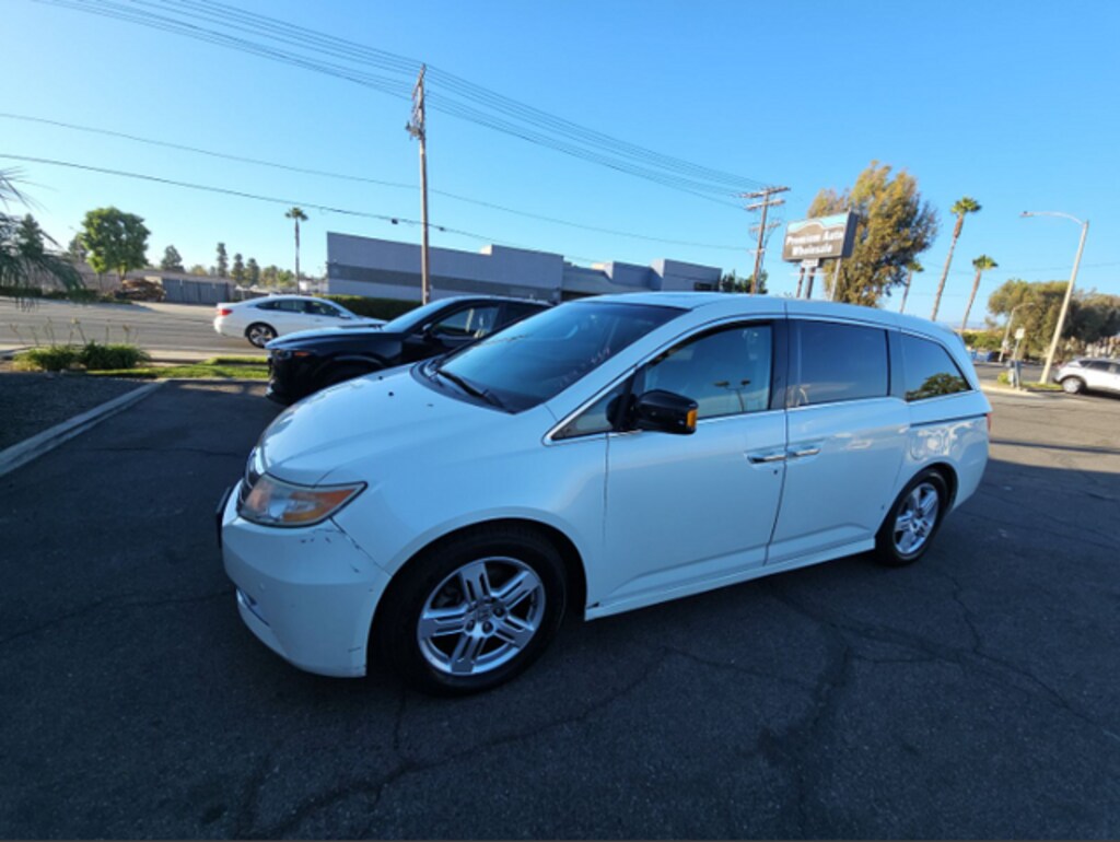 Used 2013 Honda Odyssey Touring Van
