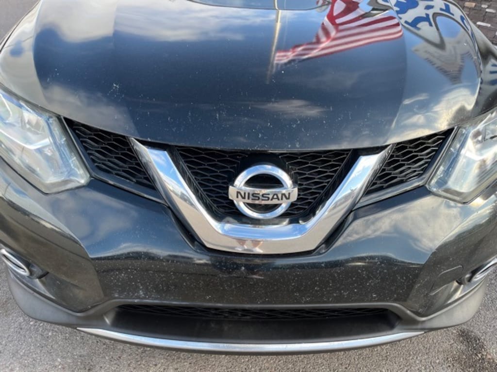 Used 2016 Nissan Rogue SL SUV