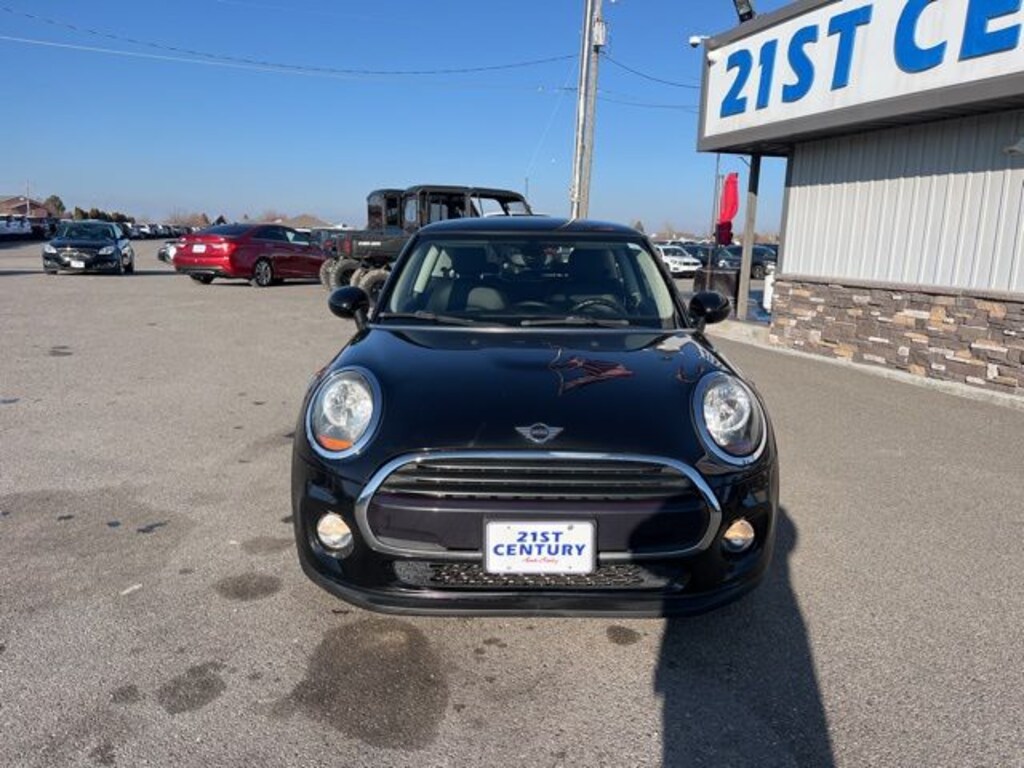 Used 2019 MINI Hardtop 2 Door Cooper Hatchback