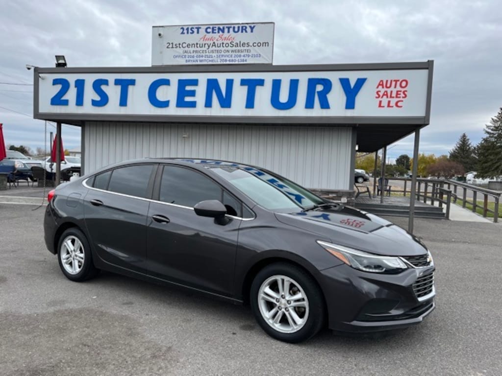 Used 2017 Chevrolet Cruze LT Auto Sedan