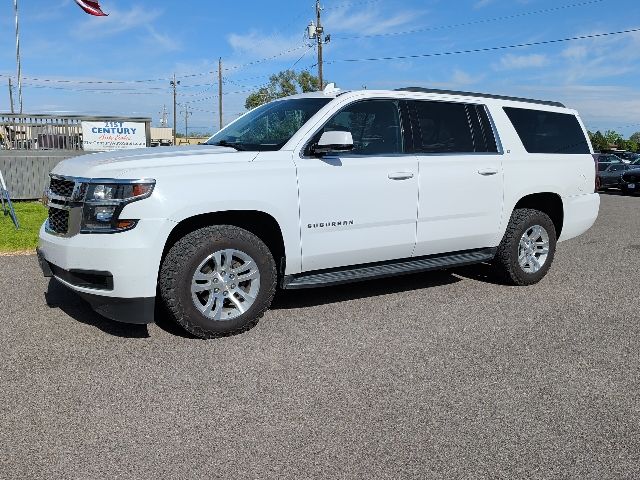 2019 Chevrolet Suburban 4WD 1500 LT's photo