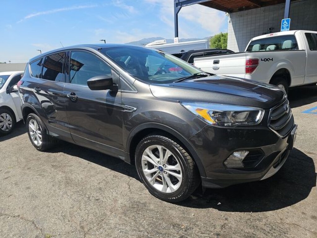 Used 2019 Ford Escape SE SUV