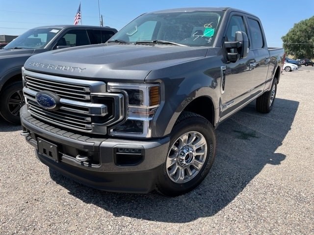 2021 Ford F-350 Super Duty Limited's photo