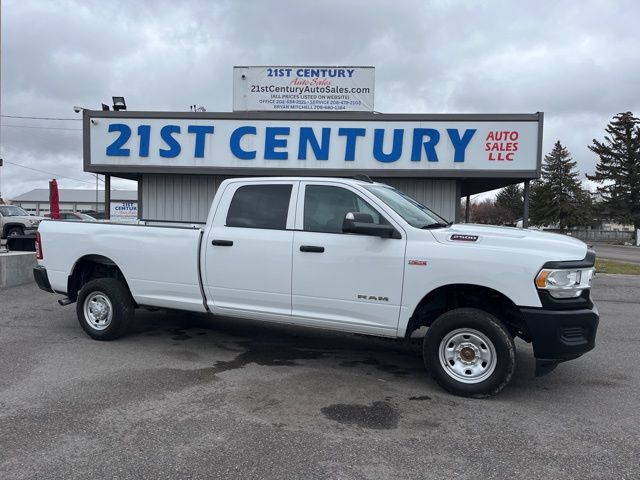 2019 RAM 2500 Tradesman 4X4 Crew Cab LWB's photo