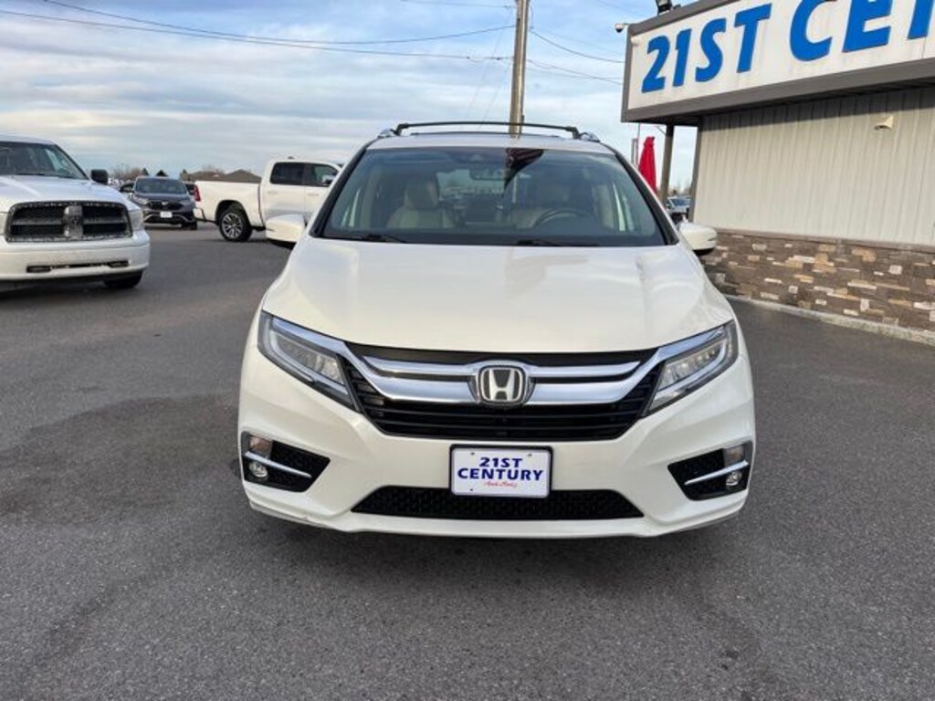 Used 2018 Honda Odyssey Elite Van
