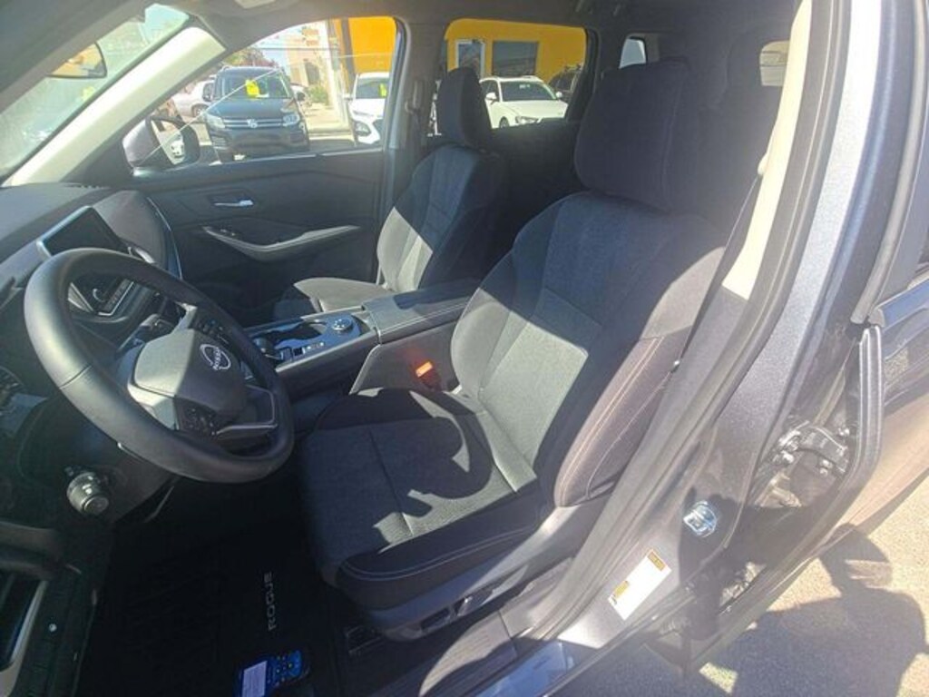 Used 2026 Nissan Rogue SV SUV
