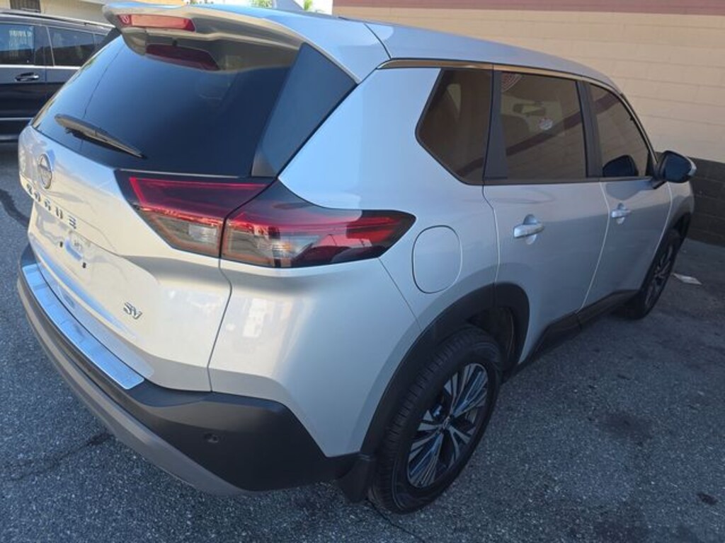 Used 2023 Nissan Rogue SV SUV