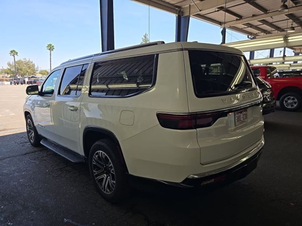 Used 2024 Jeep Wagoneer L Series II SUV