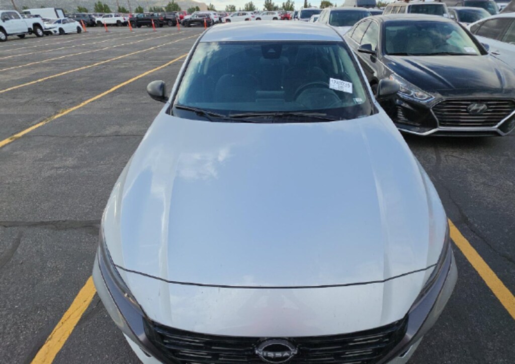 Used 2026 Nissan Altima SV Sedan